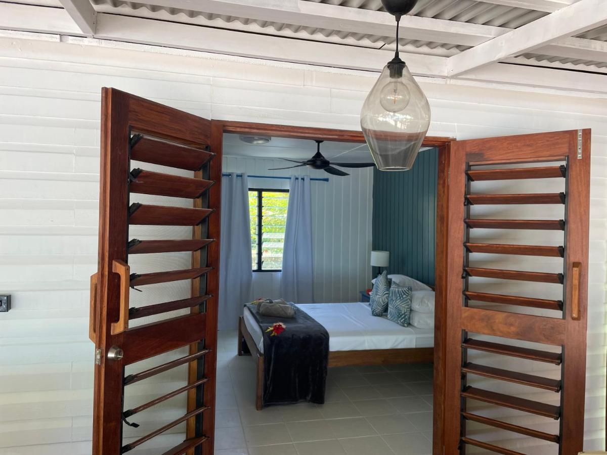 Turtle Bay Lodge Luganville Buitenkant foto